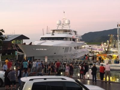 Yacht Moatize hits dock in Cairns